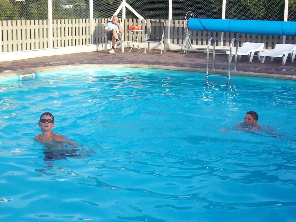 Camping Rolighed Hotell Løkken Exteriör bild